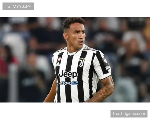 达尼洛深情回顾曼城生涯:瓜帅教诲塑造冠军球员 达尼洛深情回顾曼城生涯:瓜帅教诲塑造冠军球员