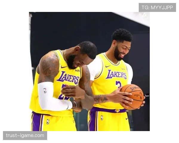 戴维斯战术革新：数据分析驱动球队竞争力跃升