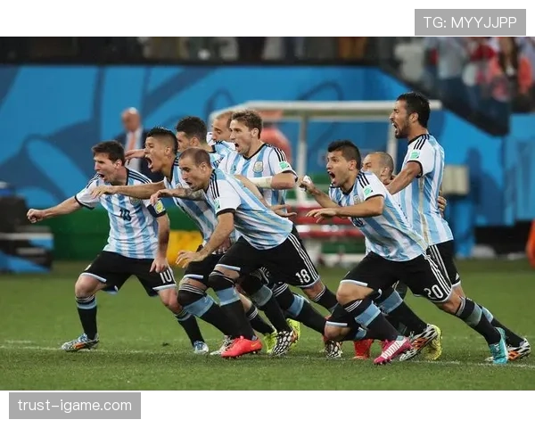 阿根廷队攻防兼备，稳步迈向世界杯冠军之路