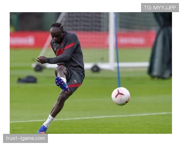 阿利松伤愈复出状态回升，全力助球队冲击荣誉