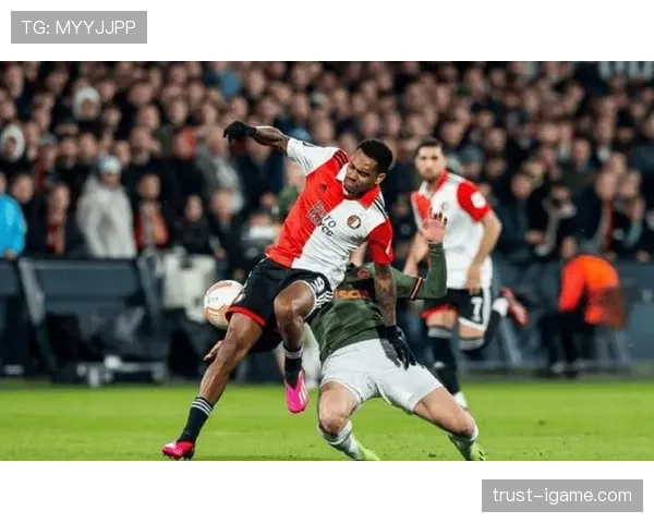 海伦芬防线稳固，球队在迎战强敌时表现稳健，值得关注